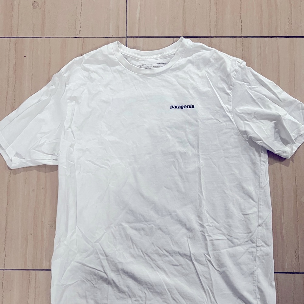 Size XL PATAGONIA T-SHIRT WHITE